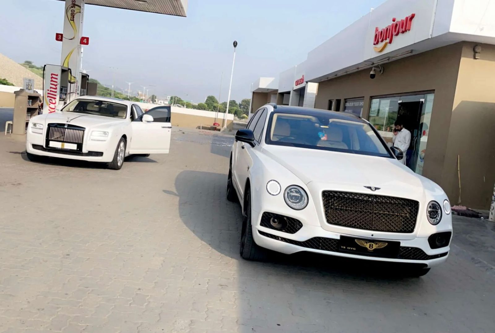 Bentley Rental Service Lahore