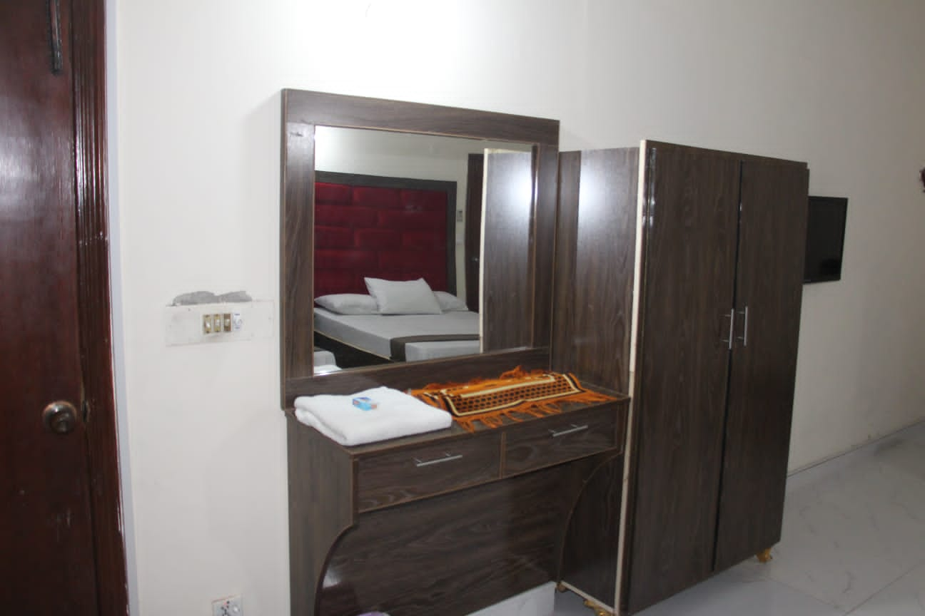 Family Guesthouse Hotel Lahore