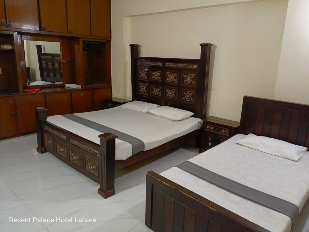 Family Guest House Lahore