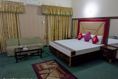 Guest house near Lahore Airport with easy access