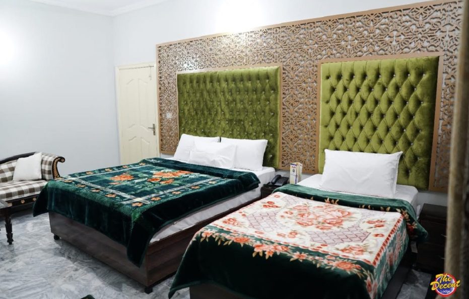 Decent Lodge Guest House Johar Town