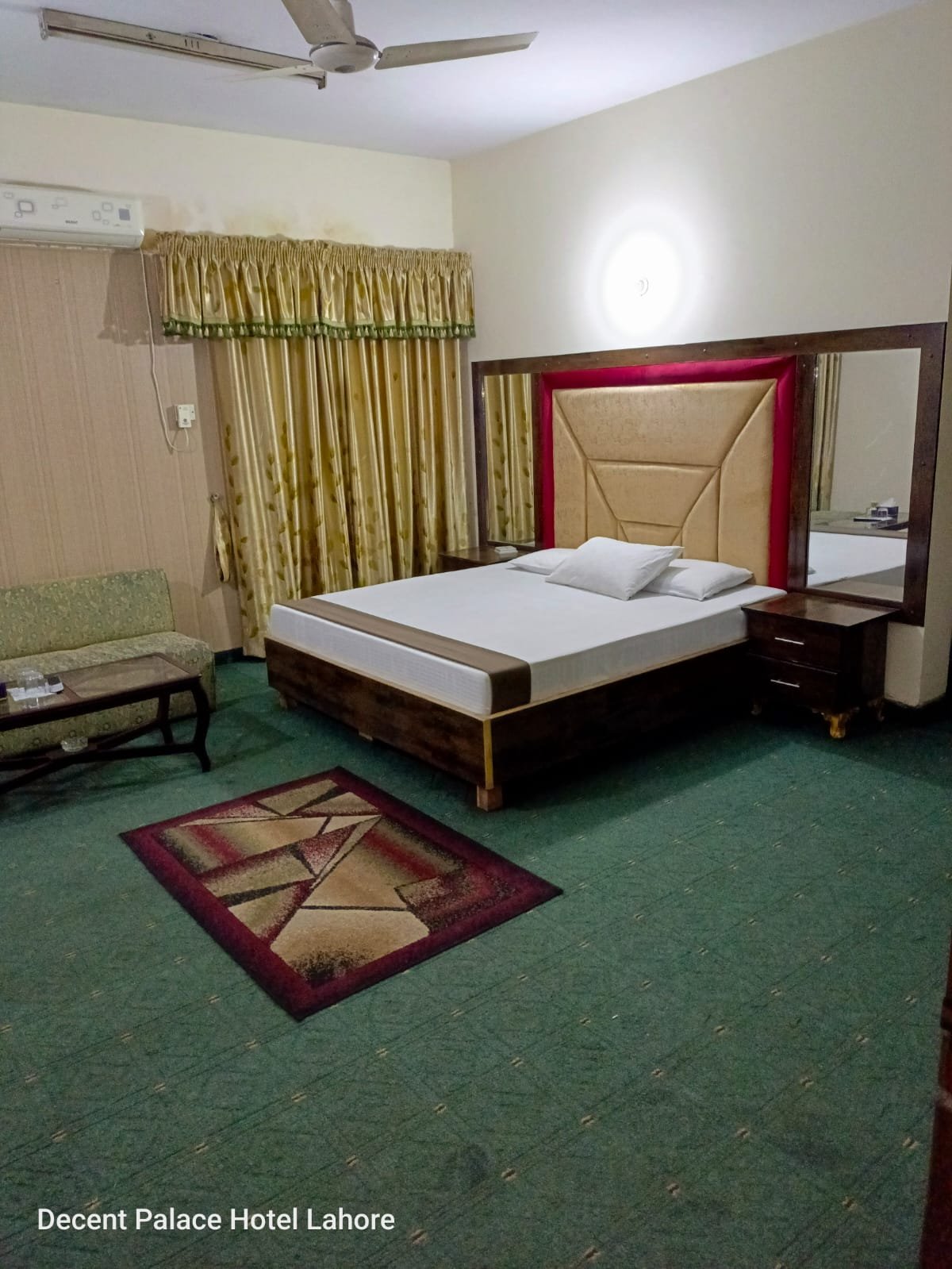 Family room in Lahore guest house hotel