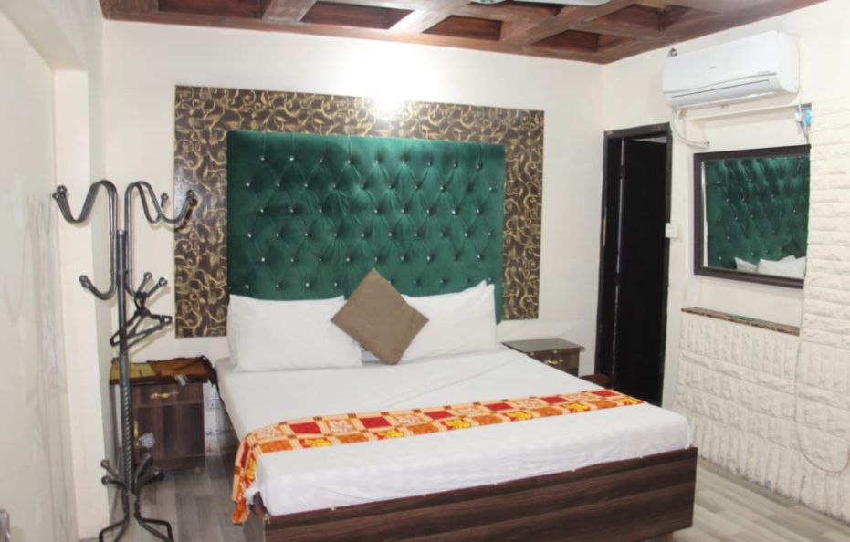 Super Star Family Hotel Lahore