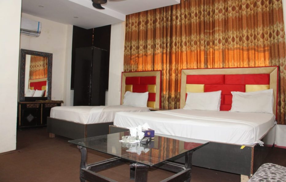 Super Star Family Hotel Lahore