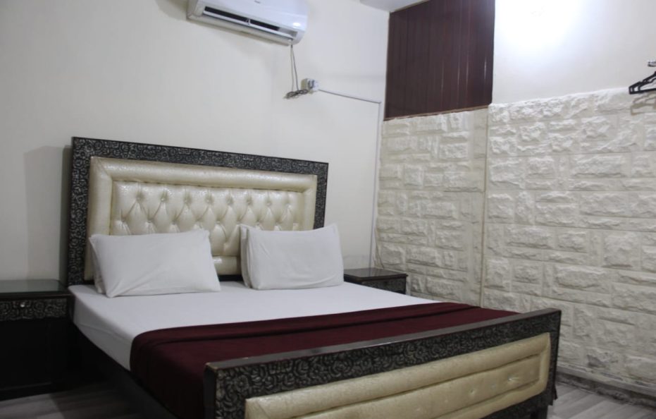 Super Star Family Hotel Lahore