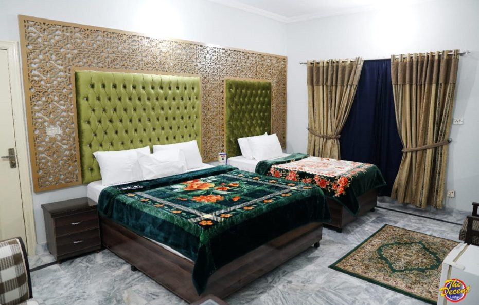Decent Lodge Guest House Johar Town