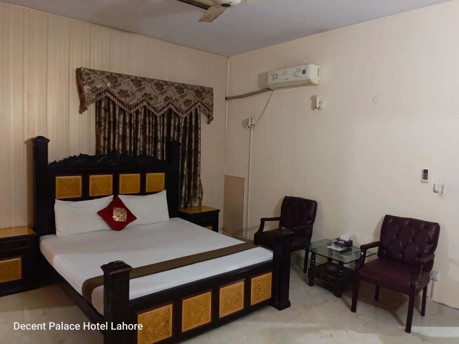 About Family Guest House Lahore – comfortable rooms for families and travelers
