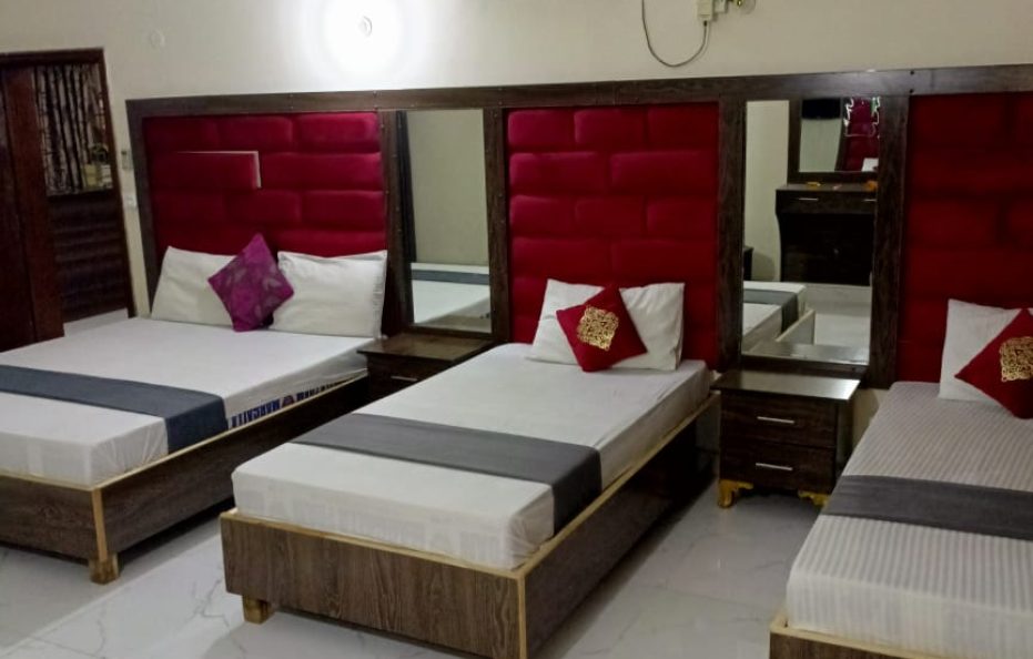 Triple Bed Room