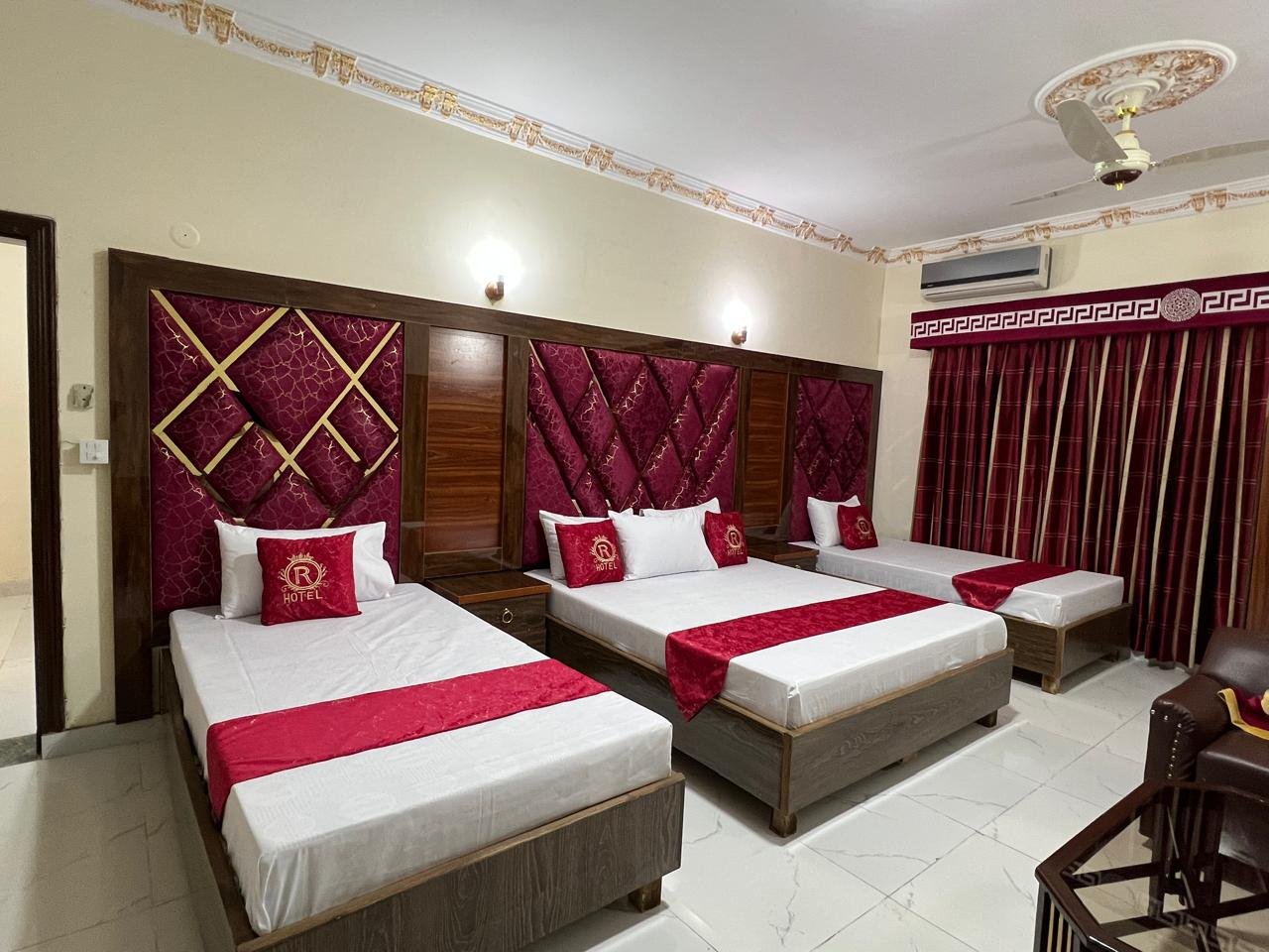 Family room - Rs. 7,000 per day