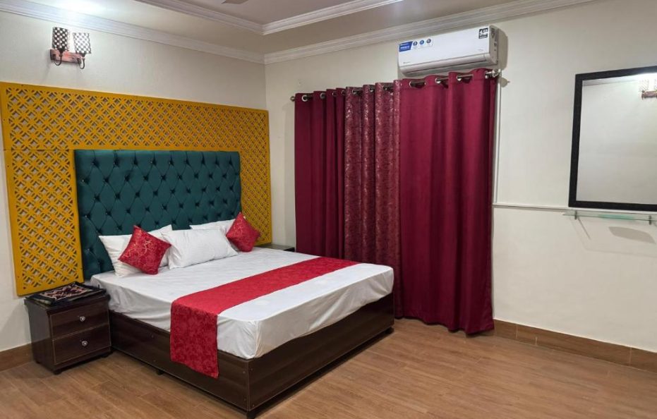 Shaheen Palace Hotel Lahore Gulberg