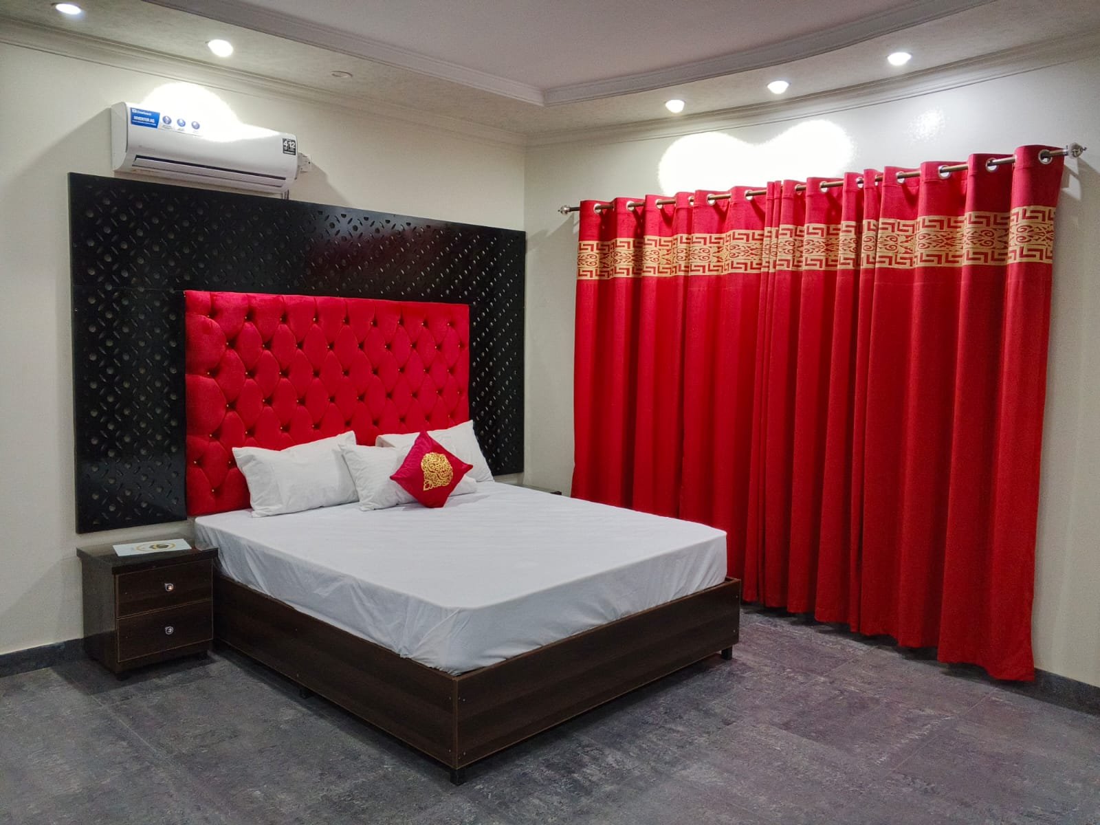 Reception Shaheen Palace Gulberg Lahore